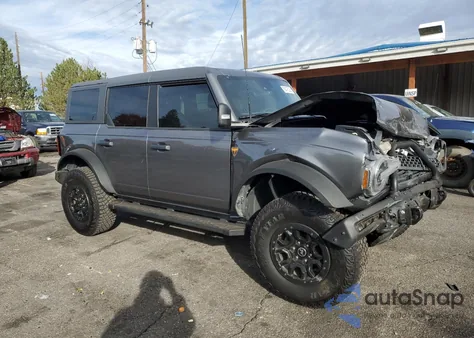 2023 Ford Bronco Base из США, поврежденный, VIN 1FMEE5DP5PLB33207